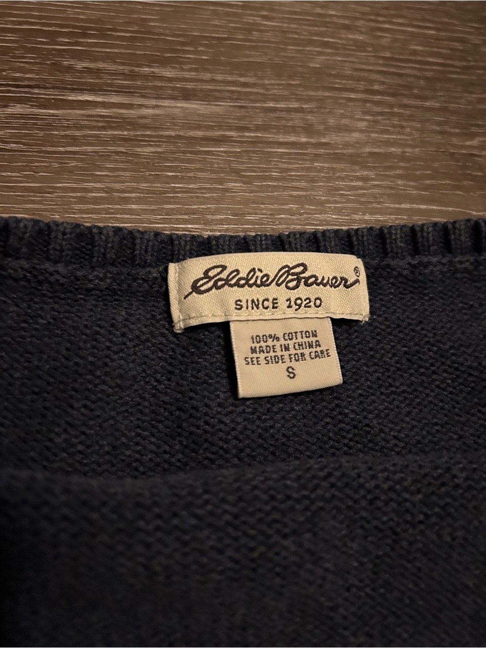 Eddie Bauer Navy Floral Knit Sleeveless Sweater Vest - Picture 2 of 3